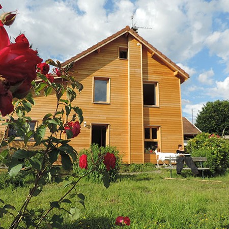 Isolation extérieure avec laine de bois - maison écologique à énergie positive - M2EP